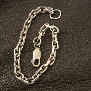 Sterling silver chain bracelet. Vintage. Small= 16cm.